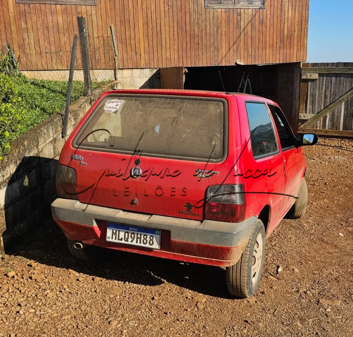 LOTE 000 - 1 (Um) veículo FIAT UNO MILLE Economy, ano/mod 2013/2013, RENAVAM N.º 5938059950, de placas MLQ9H88.