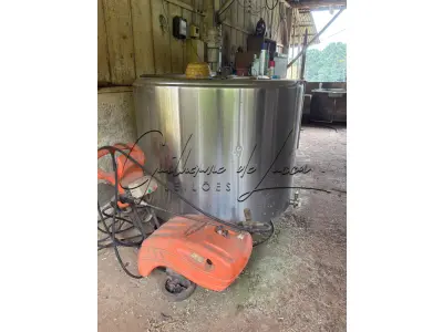 LOTE 000 - 01 (UM) refrigerador de leite de 1270 litros